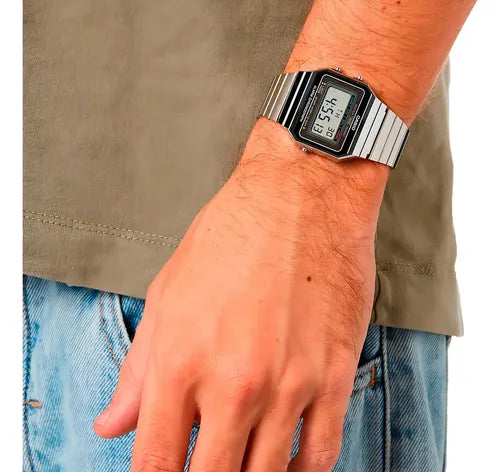 RELOJ CASIO VINTAGE A-700W-1A ORIGINAL PLATEADO | SKU: CAS-144