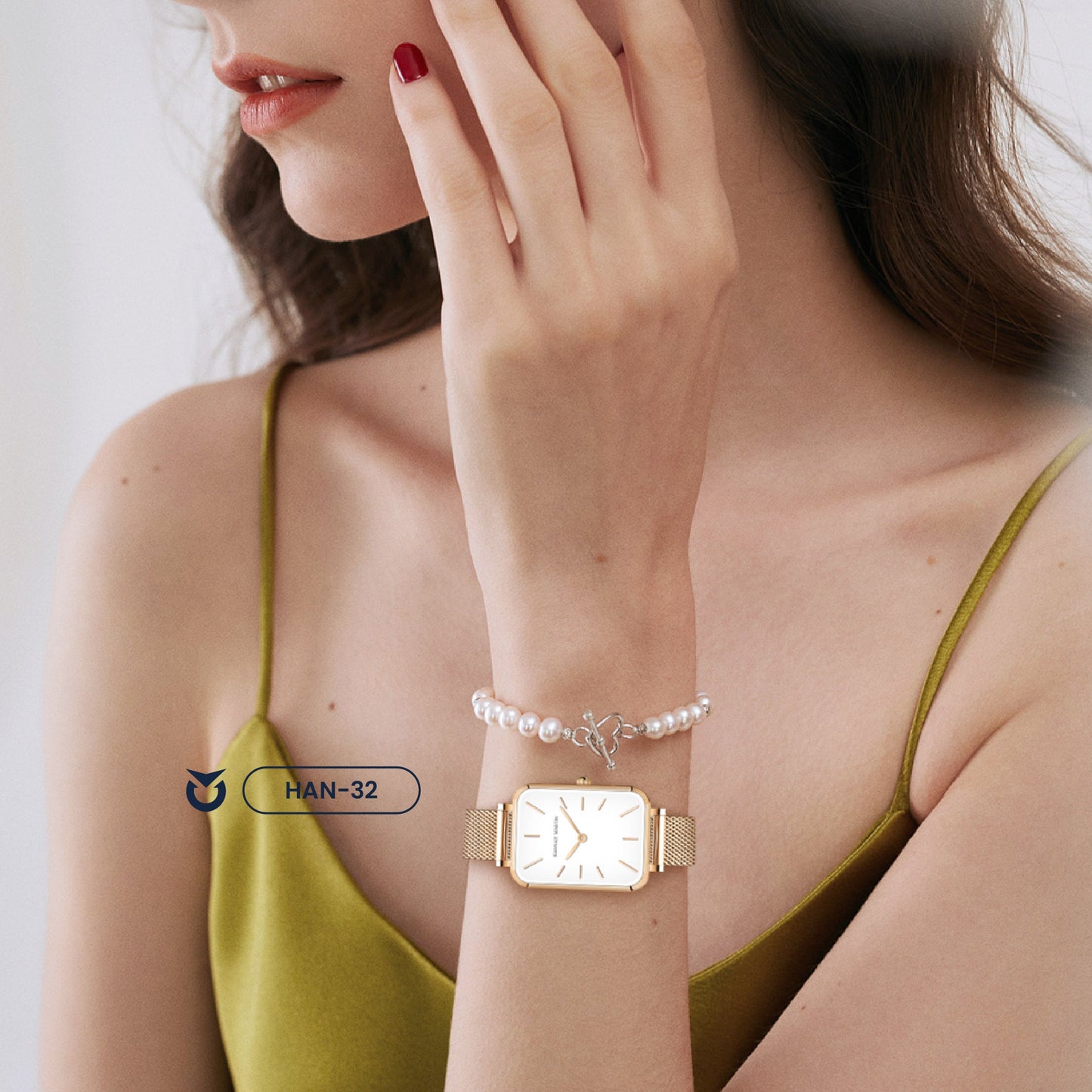 RELOJ HANNAH MARTIN RECTANGULAR DORADO CLASSY | SKU: HAN-32