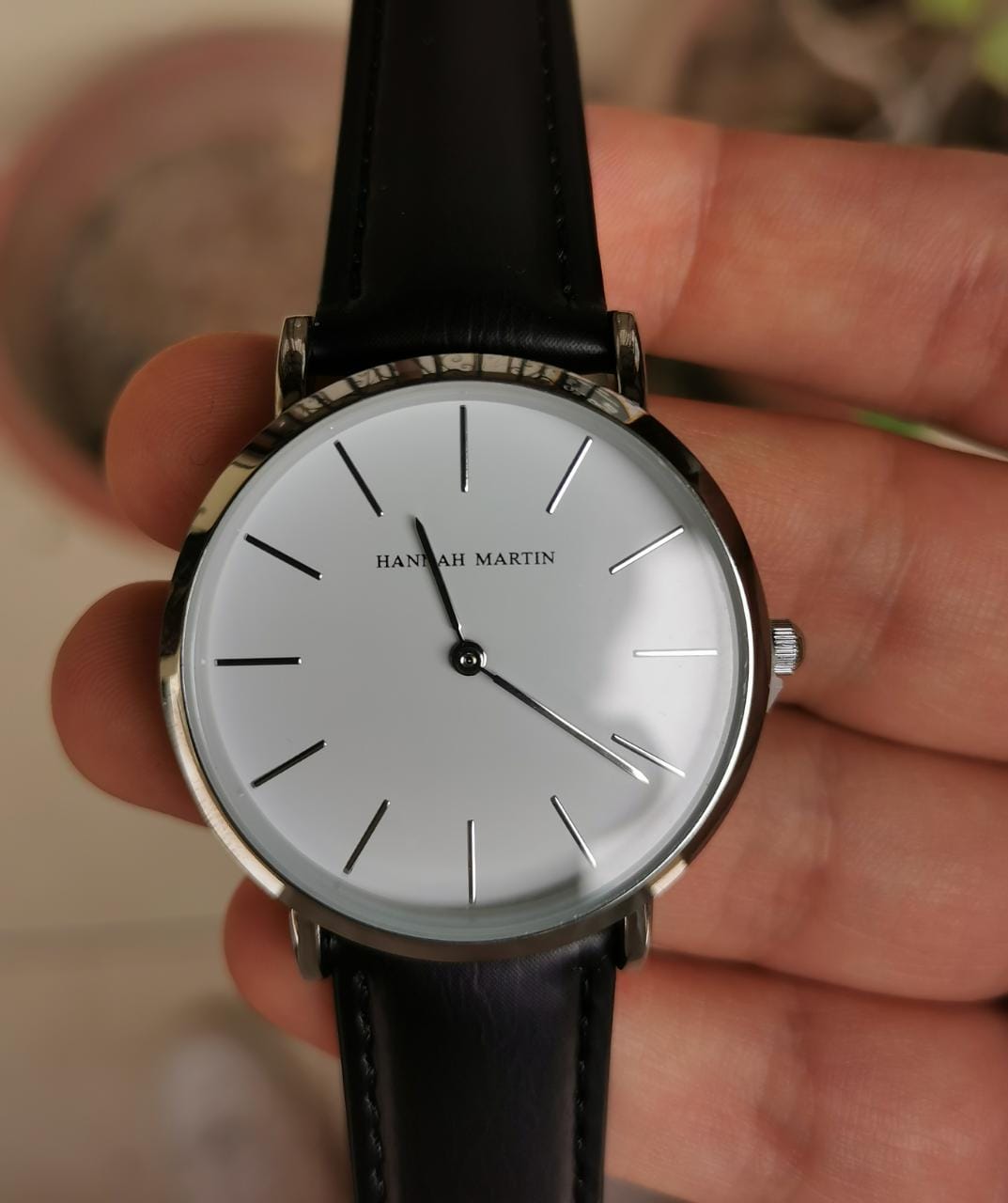 RELOJ HANNAH MARTIN ORIGINAL: "BLACK & WHITE LEATHER" | SKU: HAN-17 HAN-18