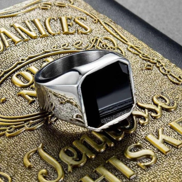 ANILLO CLASSY BLACK PLATA | RIN-07