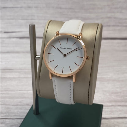 RELOJ HANNAH MARTIN ORIGINAL BLANCO DORADO ELEGANTE  | SKU: HAN-18